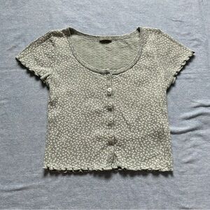 Brandy Melville John Galt Zelly Floral Button Short Sleeve